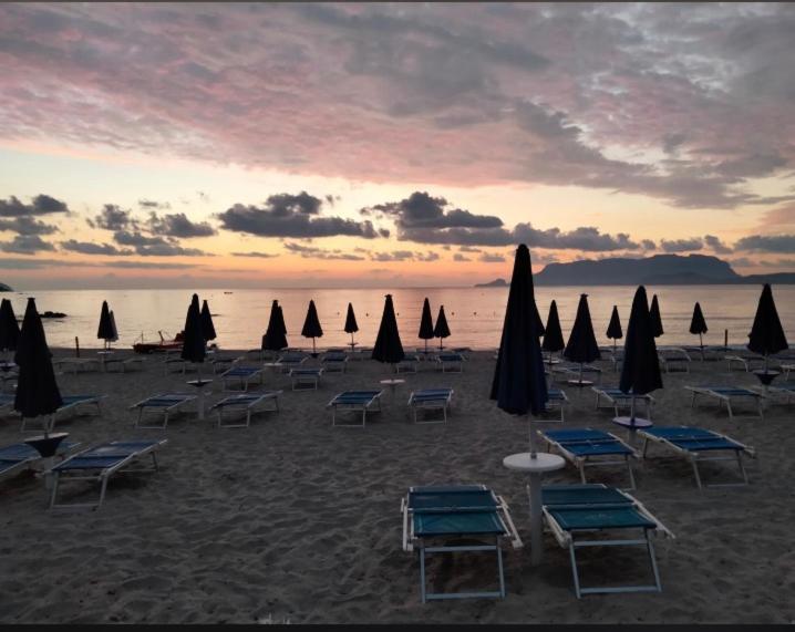 Hotel Stefania Boutique Hotel By The Beach Олбия Екстериор снимка