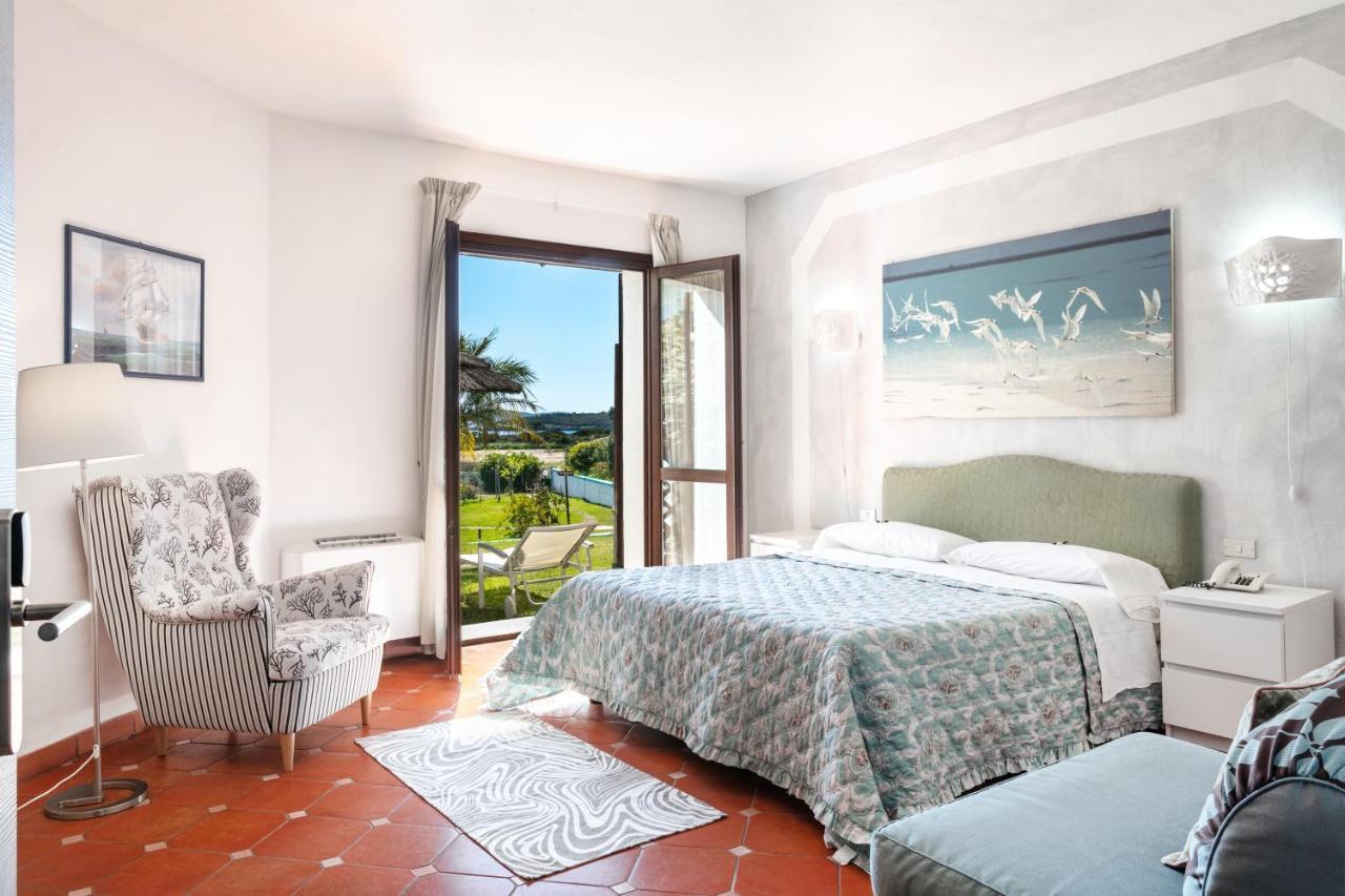 Hotel Stefania Boutique Hotel By The Beach Олбия Екстериор снимка