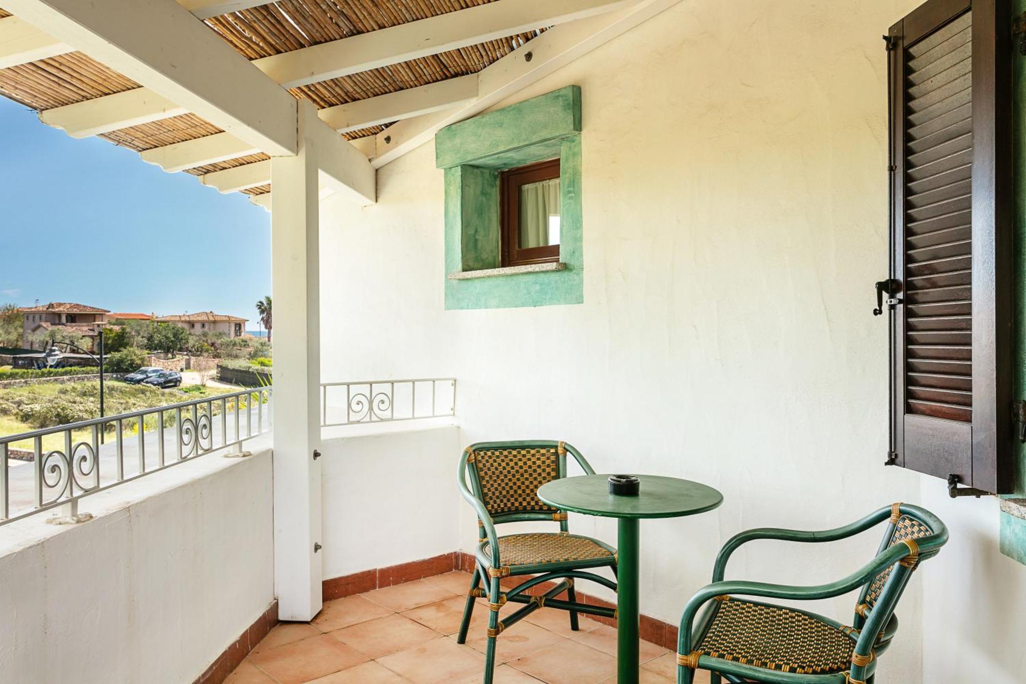 Hotel Stefania Boutique Hotel By The Beach Олбия Стая снимка